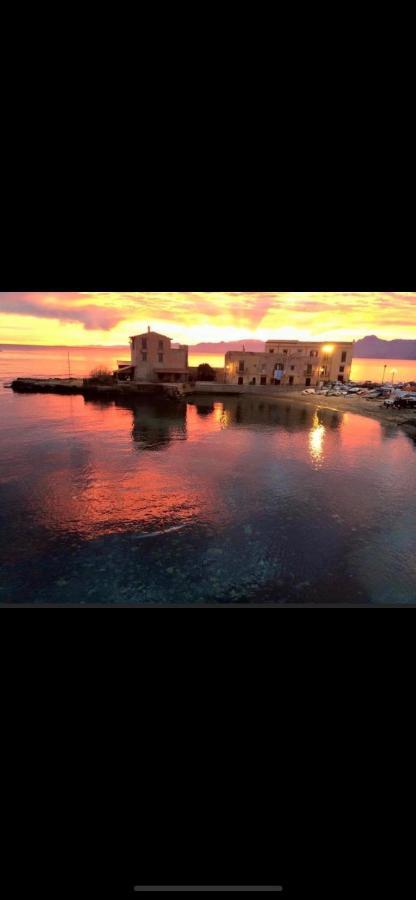 La Casetta Di Maria Apartment Santa Flavia Exterior foto