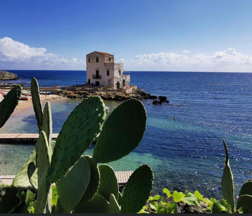 La Casetta Di Maria Apartment Santa Flavia Exterior foto